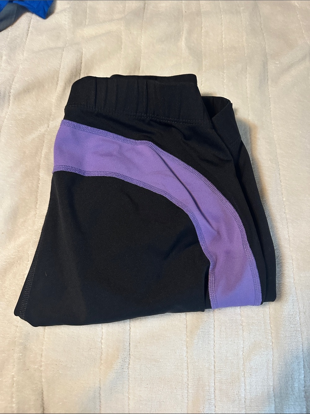 Kerrits Black riding leggings with Purple Accent